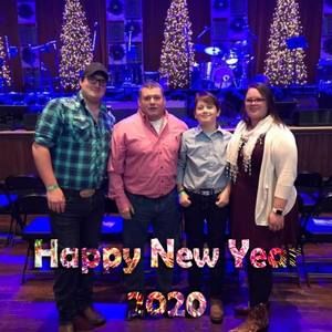 Meet your Posher, Kylia